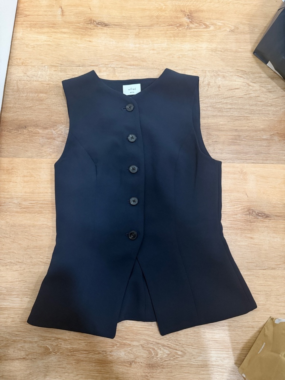 Aritzia Navy Sleeveless Button Front Vest Top